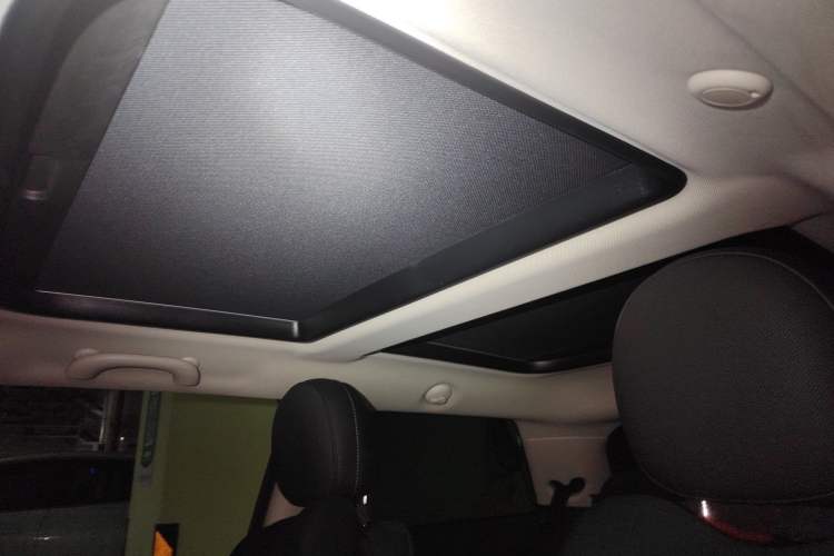 Used MINI 2022 1.5T COOPER Classic Edition