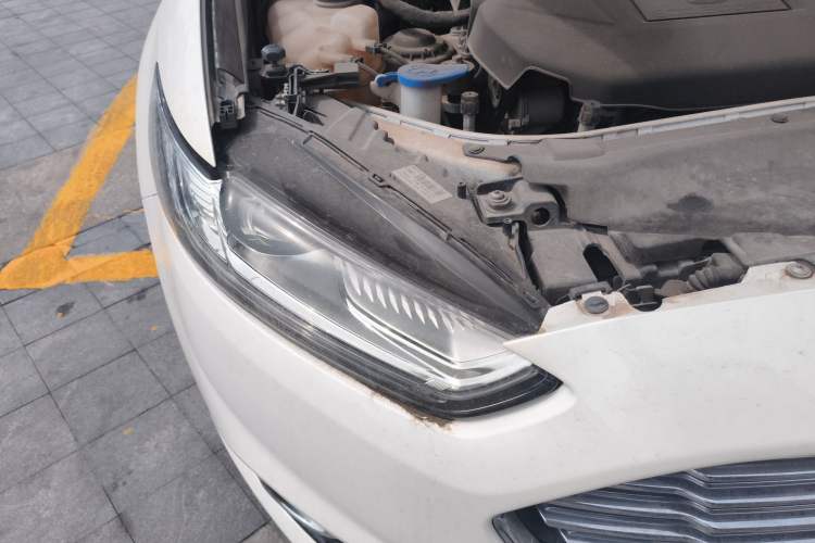 Used Ford Mondeo 2013 2.0L GTDi 200 Luxury Model
