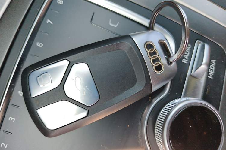 Used Audi Q7 2016 40 TFSI Comfort Model