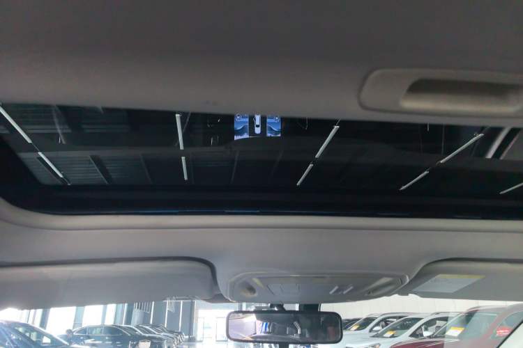 Used Ford Focus 2012 Hatchback 1.6L Automatic Fashion Edition
