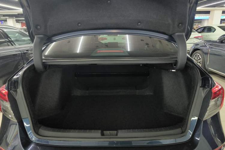 Used Honda Civic 2022 240TURBO CVT Dynamic Edition