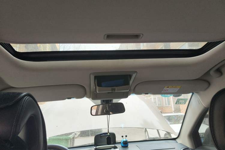 Used Chevrolet Captiva 2015 2.4L 4x4 Flagship Edition 7-Seater