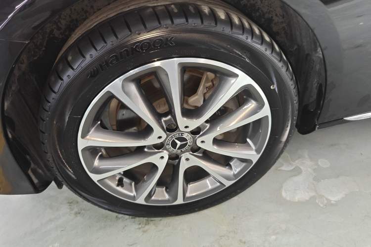 Used Mercedes-Benz E-Class 2018 Facelift E 200 L