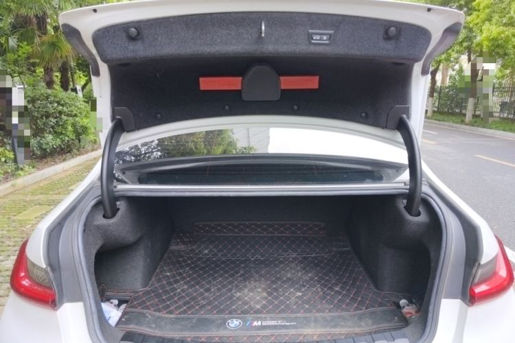 Used BMW 3 Series 2023 325Li M Sport Package Trunk