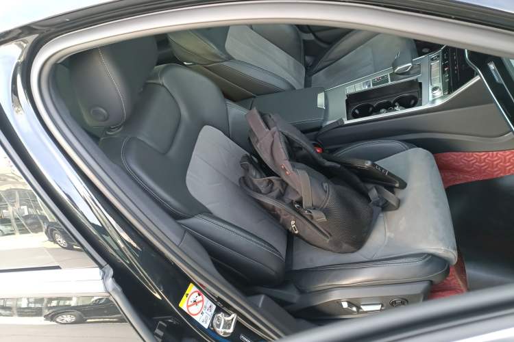 Used Audi A6L 2023 Revised 45 TFSI Prestige Dynamic Edition
