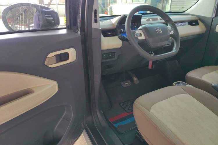 Used Chery QQ Ice Cream 2024 Restyled 170 km Sundae Driver Seat