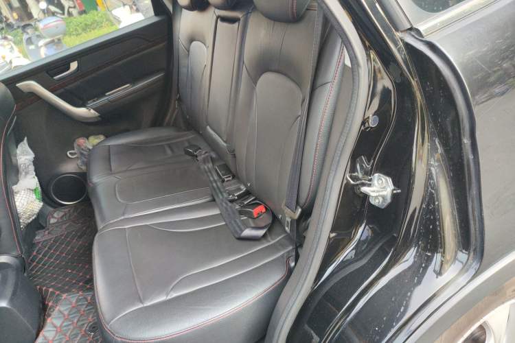 Used Haval H6 2014 Sport Version 1.5T Manual Two-Wheel Drive Elite Edition
