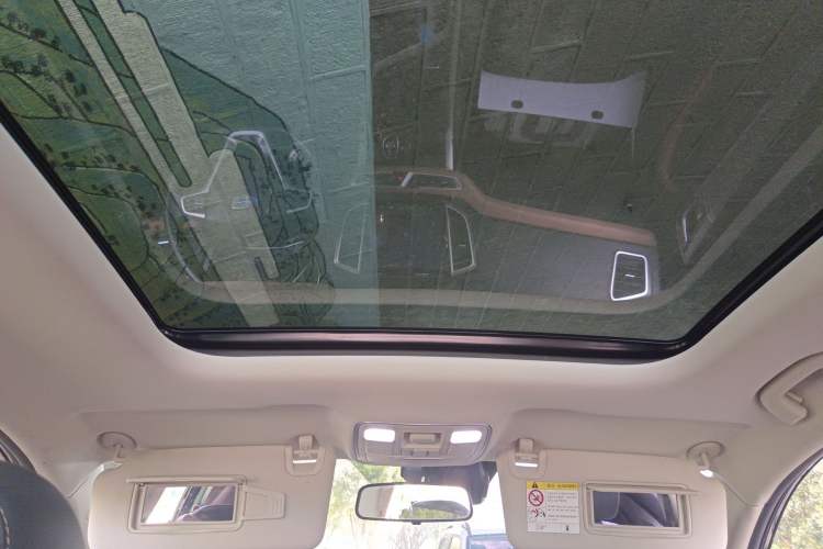 Used Geely Auto Vision X6 2018 1.4T CVT 4G Connected Flagship Edition