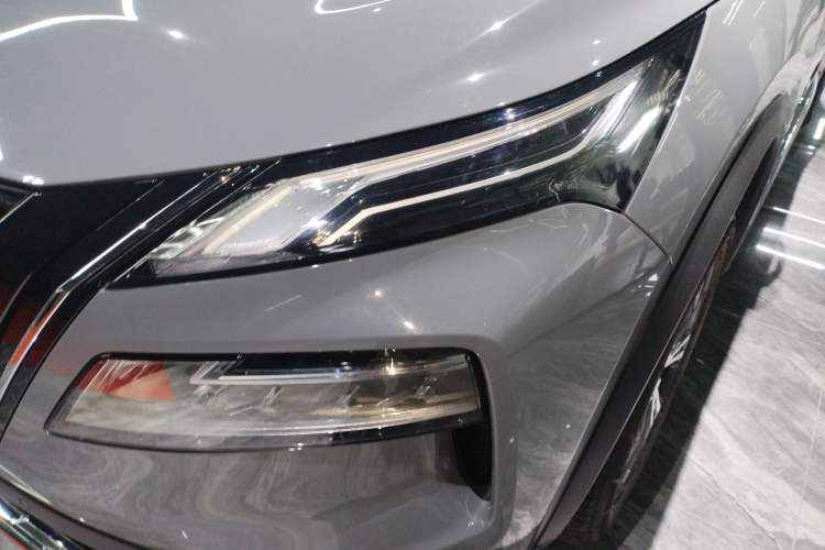 Used Nissan X-Trail 2023 e-POWER Ultra-Hybrid Dual-Motor All-Wheel-Drive Luxury Edition Left Front Headlight