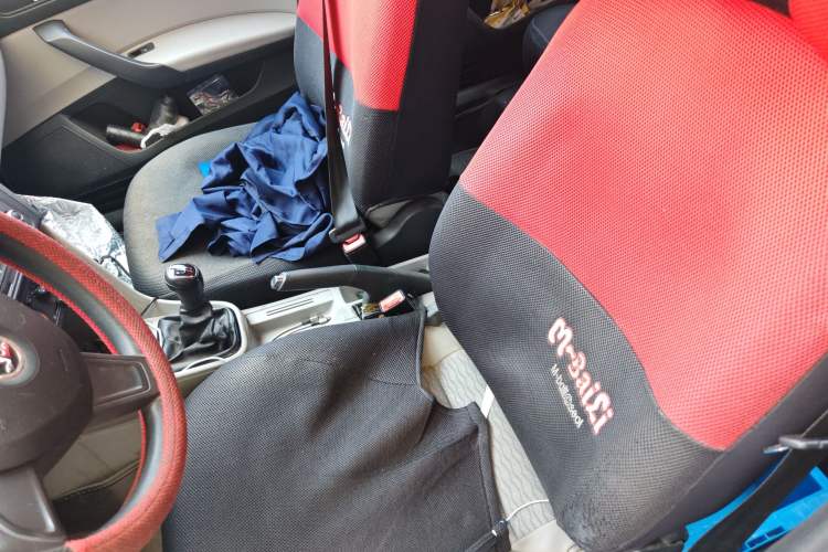 Used Skoda Rapid 2015 1.6L Manual Smart Selection Model Left Front Seat