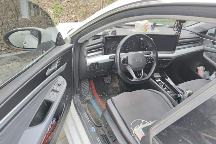 Used Volkswagen Lamando 2023 Lavida L 280TSI DSG Cool & Spicy Edition Driver Seat