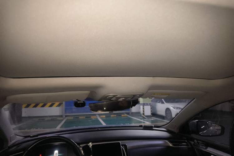 Used Rising ER6 2021 New Dynamic Edition 520km Smart Leading Version
