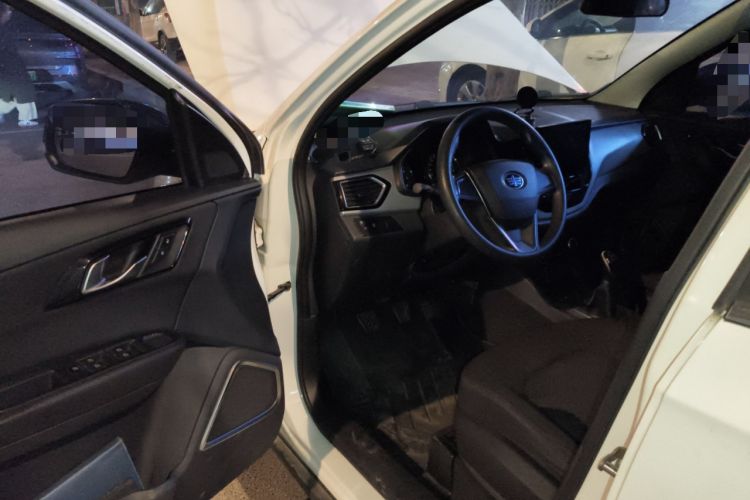 Used FAW Senya R7 2016 1.6L Manual Comfort Model