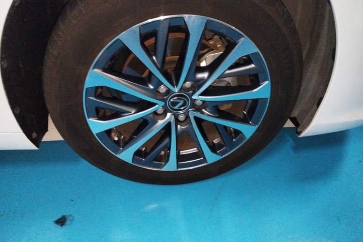 Used Lexus ES 2023 200 Excellence Edition
