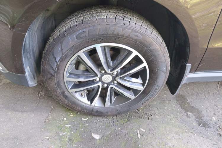 Used Geely Auto Vision X6 2018 1.4T CVT 4G Connected Flagship Edition