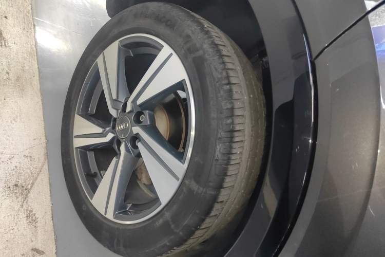 Used Audi Q2L 2020 35 TFSI Fashion Dynamic Model