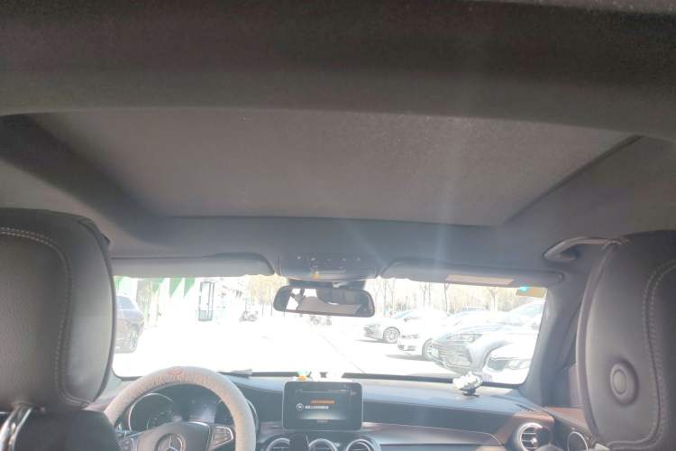 Used Mercedes-Benz GLC 2016 GLC 260 4MATIC Luxury Model
