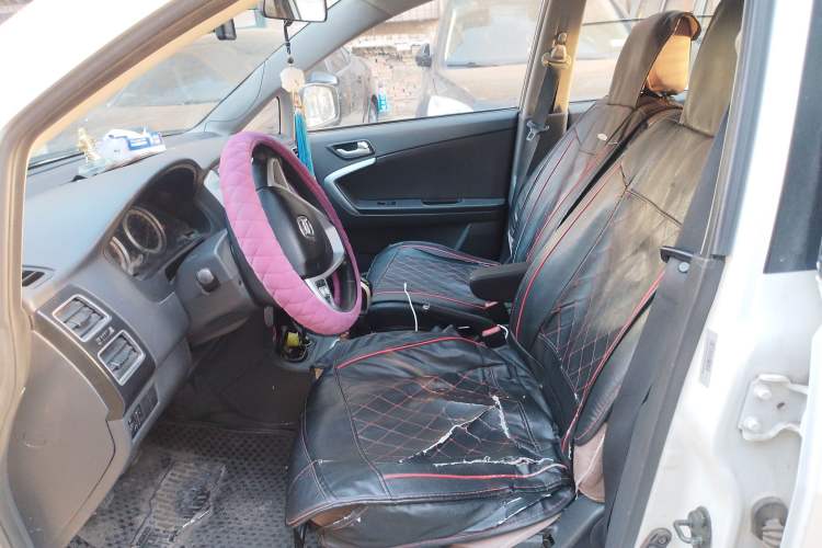 Used Suzuki Liana A6 2015 Hatchback 1.4L Manual Enjoyment Model
