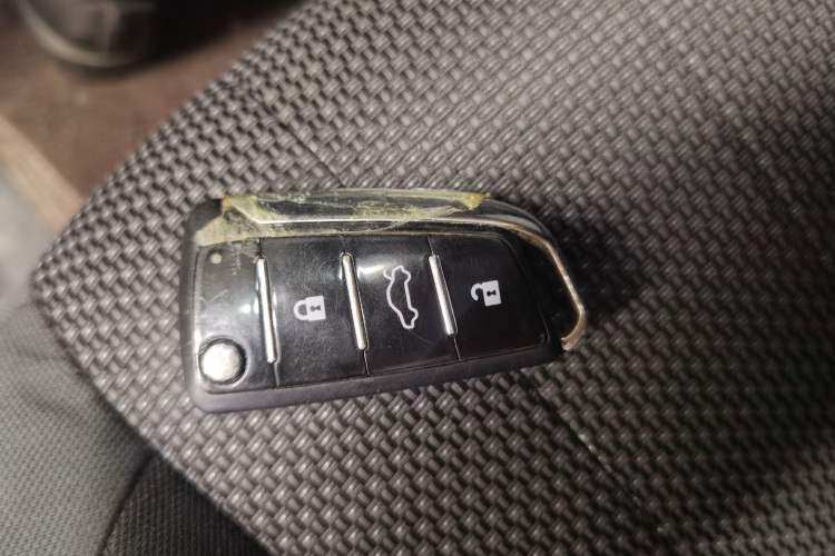 Used JAC Refine M4 2018 1.5T Manual Hybrid Comfort Model
