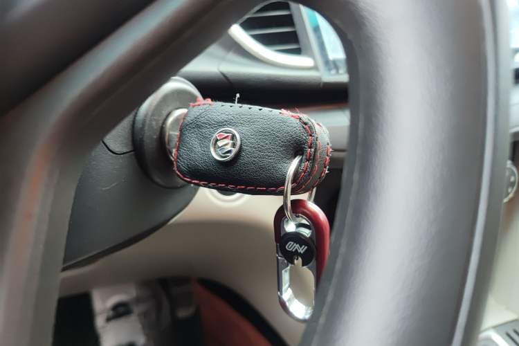 Used Buick GT 2017 15N Manual Elite Version Vehicle Key