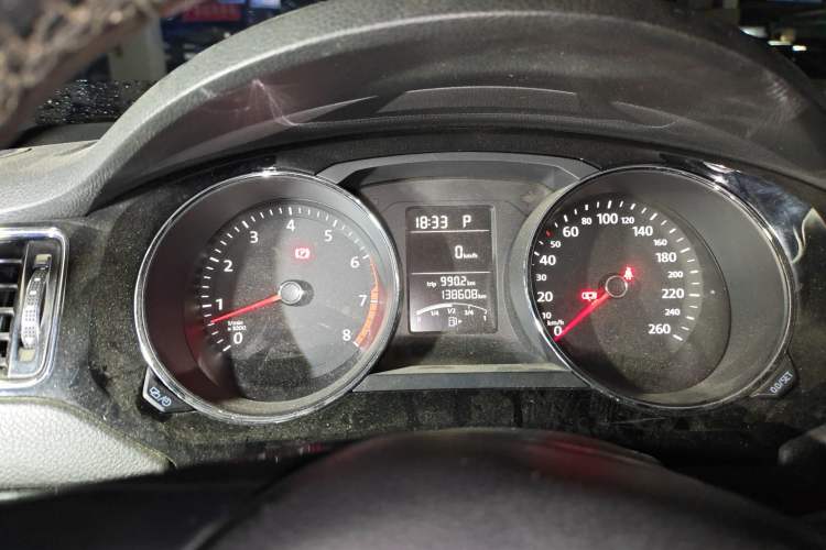 Used Volkswagen Sagitar 2015 1.6L Automatic Comfort Model Instrument Cluster