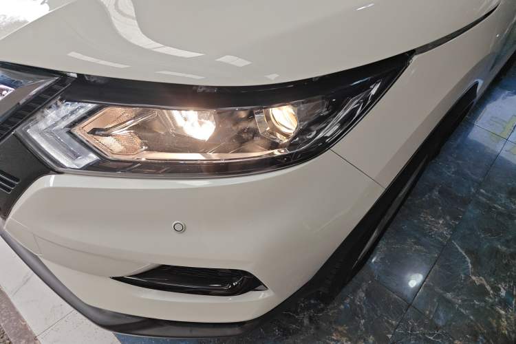 Used Nissan Qashqai 2023 Classic 2.0L CVT XV Comfort Edition
