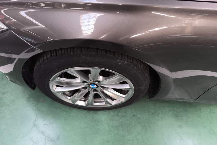 Used BMW 3 Series 2014 320Li Fashion Model
