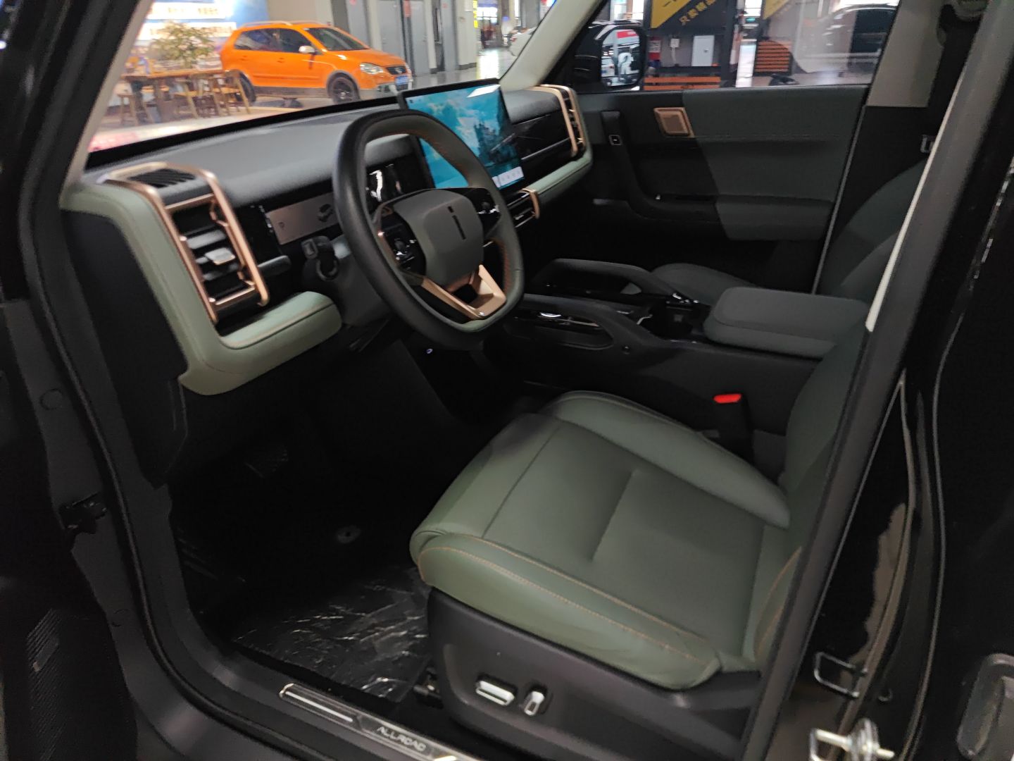 المقاعد الأمامية داخل السيارة