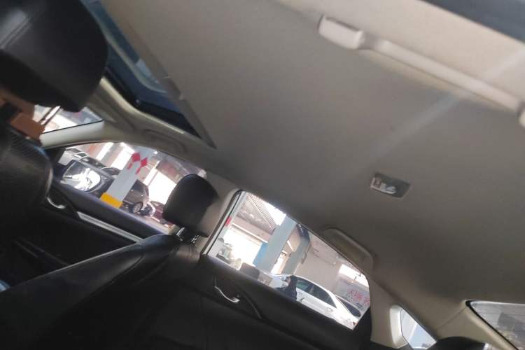 Used Honda Civic 2016 180TURBO CVT Comfort Version