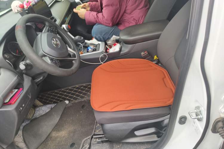 Used Toyota RAV4 2023 2.0L CVT Two-Wheel Drive Urban Edition