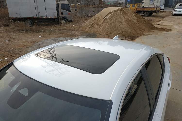 Used Honda Integra 2023 HATCHBACK 240TURBO CVT Trendsetting Edition
