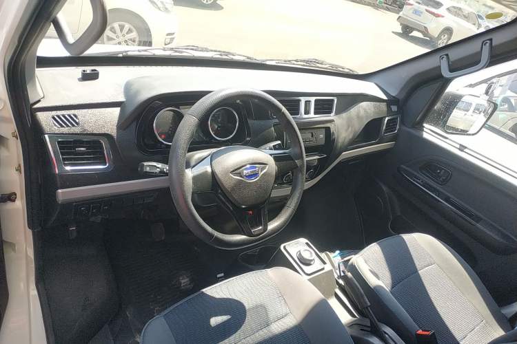 Used Foton Skyworth EV6 2023 Fast and Slow Charging Version
