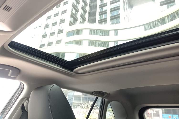 Used Toyota RAV4 2023 2.0L CVT Two-Wheel Drive Fashion Edition