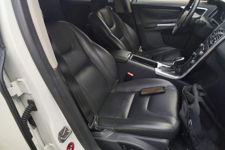 Used Volvo XC60 2014 Facelift T5 Zhiyi Edition
