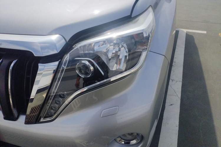 Used Toyota Prado 2016 2.7L Automatic Luxury Edition Left Front Headlight