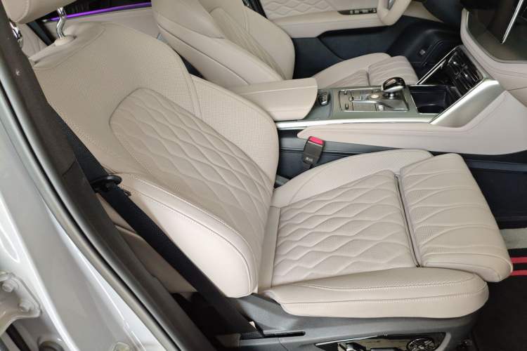 Used BYD Tang New Energy 2025 Intelligent Driving Version DM-i 115KM Flagship Edition Right Front Seat