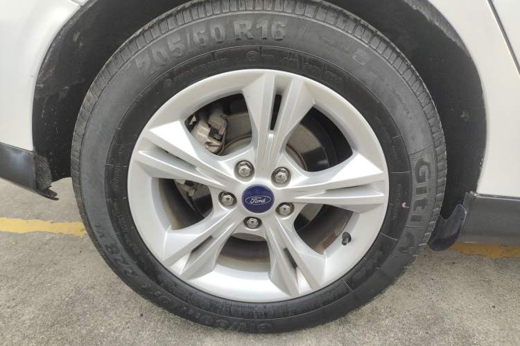 Used Ford Focus 2017 Hatchback 1.6L Automatic Comfort Plus SmartDrive Edition
