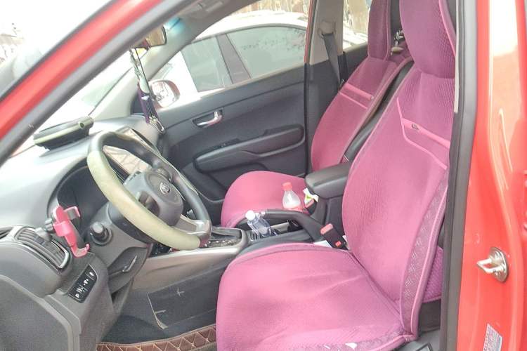 Used Kia KX3 2015 1.6L Automatic Two-Wheel Drive DLX
