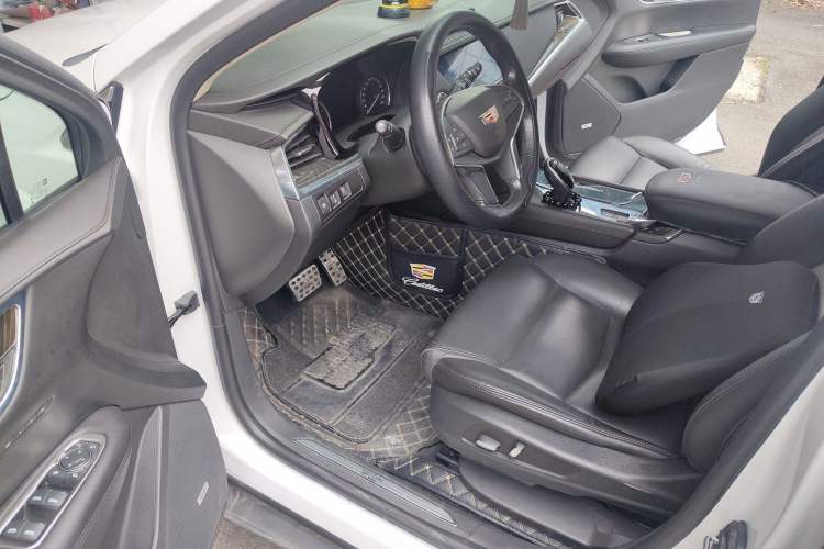 Used Cadillac XT5 2018 25T Luxury Model