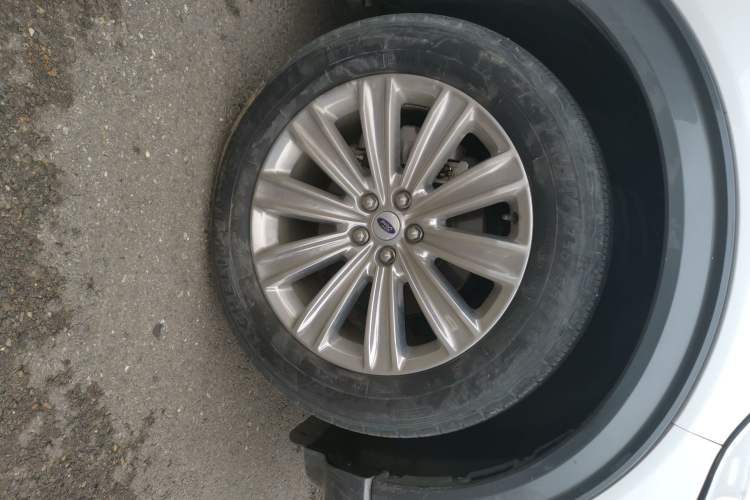 Used Ford Explorer 2020 EcoBoost 285 4x4 Titanium Edition 6 Seats
