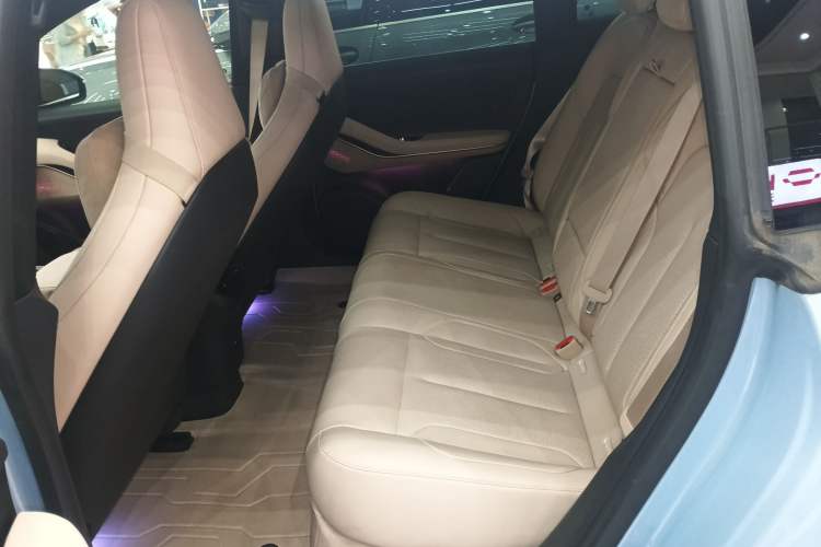 Used Nio ET5T 2023 75 kWh Touring Left Rear Seat