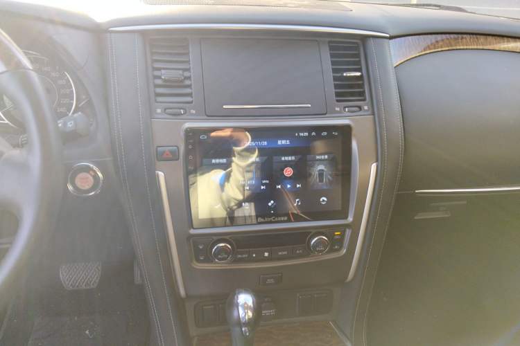 Used Nissan Patrol 2019 Y62 4.0L SE-T1 Middle East