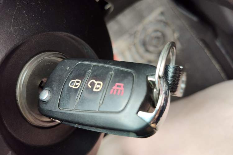 Used Haval H1 2015 1.5L Manual Luxury Model