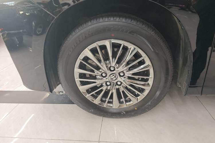 Used Toyota Alphard 2021 Dual-Engine 2.5L Prestige Edition

