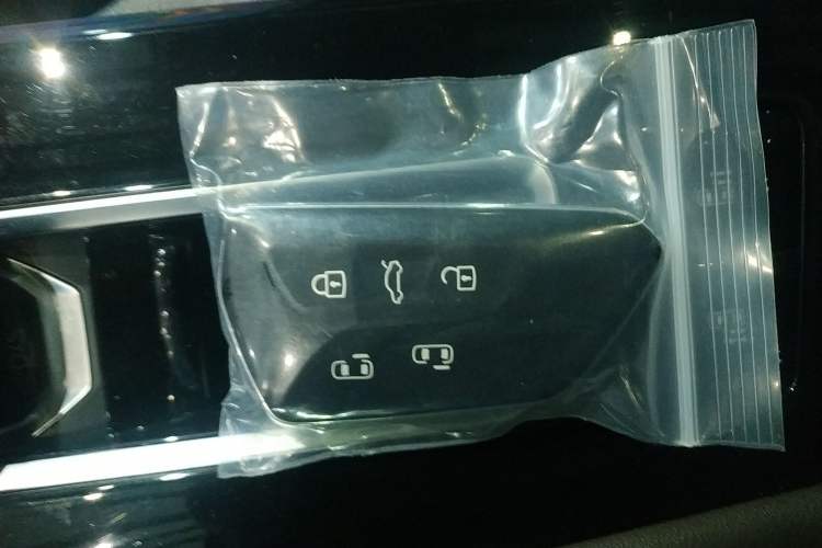 Used Volkswagen Viloran 2024 380TSI Premium Edition Interior 1