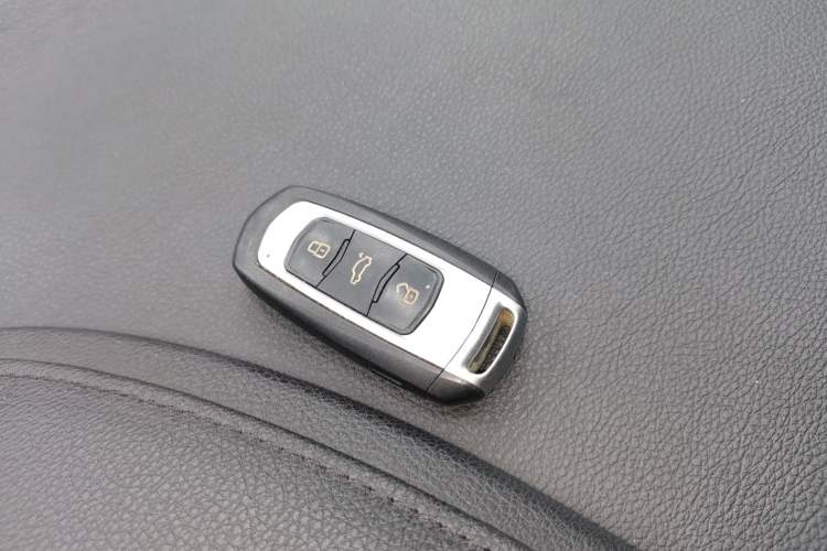 Used Geely Auto Emgrand GS 2016 Sport Edition 1.8L Automatic LingShang Model
