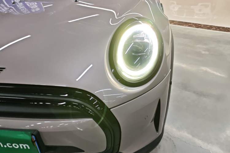 Used MINI MINI 2022 Updated 1.5T COOPER Artist