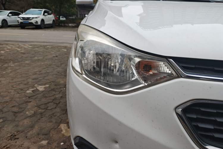 Used Chevrolet Sail 2015 Sail 3 1.3L AMT Ideal Edition