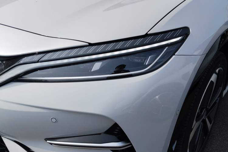 Used BYD Song L EV 2025 Intelligent Driving Version 662 km LiDAR Excellence Edition