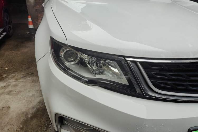 Used Geely Auto Emgrand X7 Sport 2021 Million Edition 1.8TD Manual Two-Wheel Drive Comfort Model